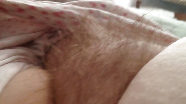 दुर्घटना के हिंदी फिल्म सेक्सी एचडी सेक्सी बाद सींग का बना किशोरी शॉवर में अजनबी के साथ प्यार करता है