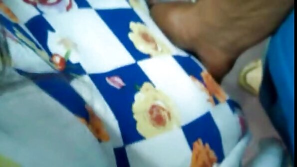 कुछ अश्वेत पुरुष रेडहेड के साथ अपना रास्ता सेक्सी फिल्म फुल एचडी में बना रहे हैं