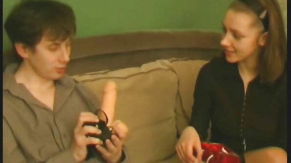 एक गोरा है सेक्सी मूवी एचडी कि टैटू है उसे तंग छीन में एक डिक प्राप्त कर रहा है