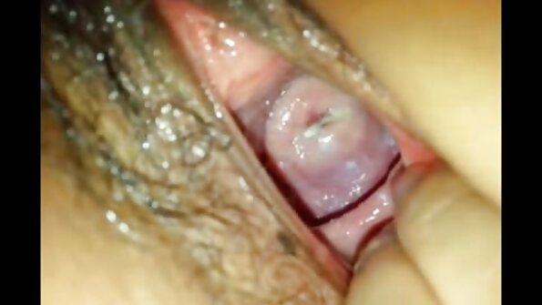 स्नेही जोड़े के पास एक रोमांटिक जुनून भरी सेक्सी फिल्म फुल एचडी में तारीख है