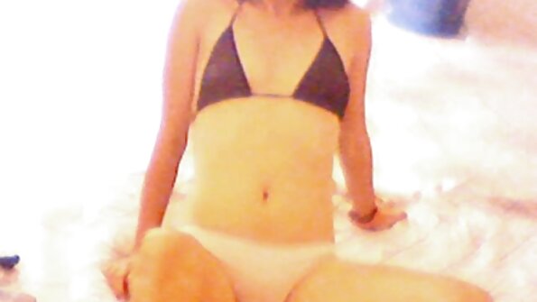 एक हॉट सेक्सी एचडी मूवी तांडव किया जाता है कुछ हॉटीज़ के साथ जिसमें बड़े स्तन होते हैं