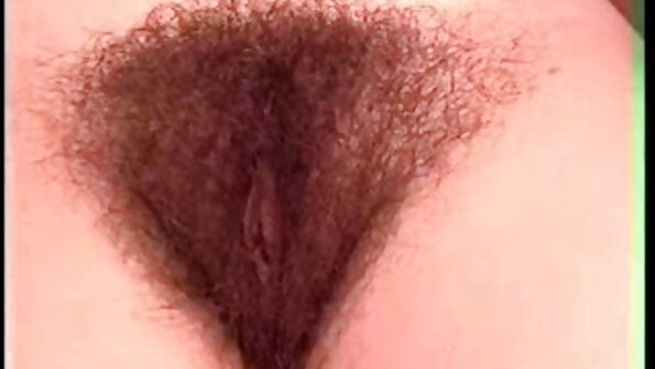 एक सुंदर काले बाल वाली है कि सेक्सी मूवी हिंदी एचडी प्यार करता है चूसना करने के लिए धब्बा उसके लिपस्टिक पर एक लंड