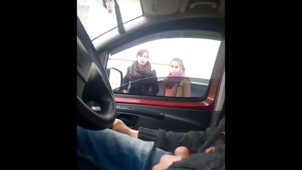 काले स्टड है नष्ट कर रहा दो सींग का बना हुआ काले बाल वाली लड़कियों सेक्सी फिल्म वीडियो में एचडी