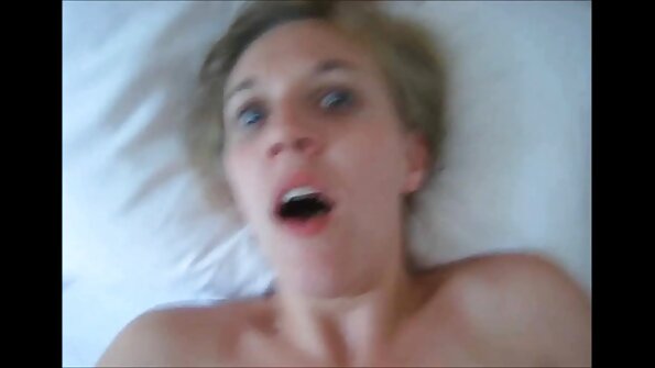एक ब्रुनेट लेज़्बीयन चिपक सेक्सी वीडियो हिंदी मूवी एचडी जाती है एक डिल्डो इनसाइड उसकी ब्लोंड फीमेल फ्रेंड